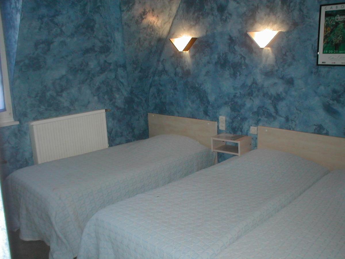 Hotel La Champagne Ardenne Cabourg Habitación foto