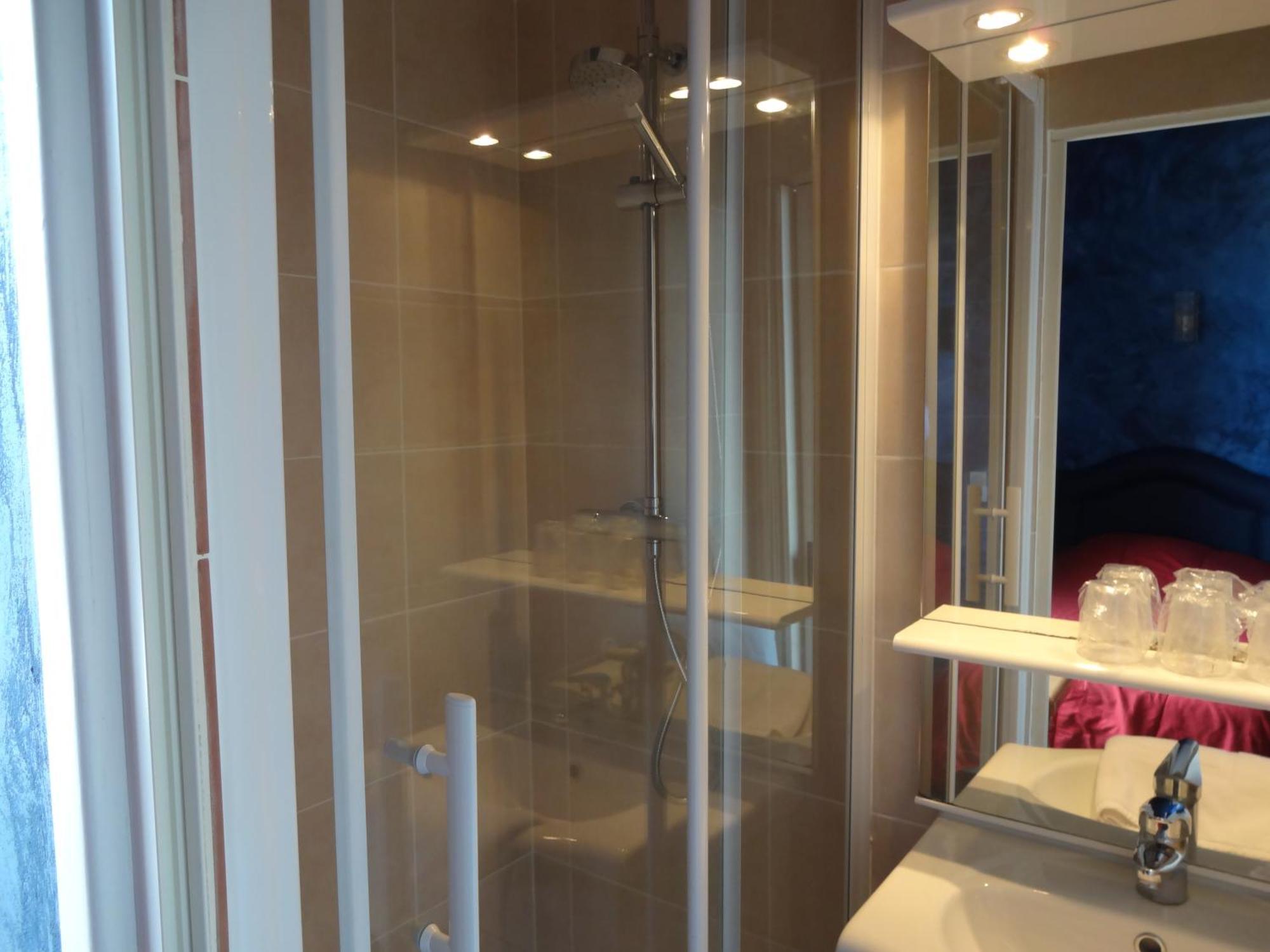 Hotel La Champagne Ardenne Cabourg Habitación foto